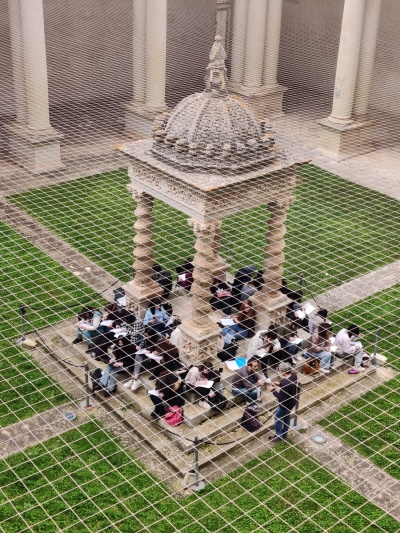 Università del Salento - Chiostro dell&#039;ex Monastero degli Olivetani - prova scritta del Laboratorio di analisi dei testi letterari contemporanei, 28 novembre 2024 (foto di Anna Ronga)