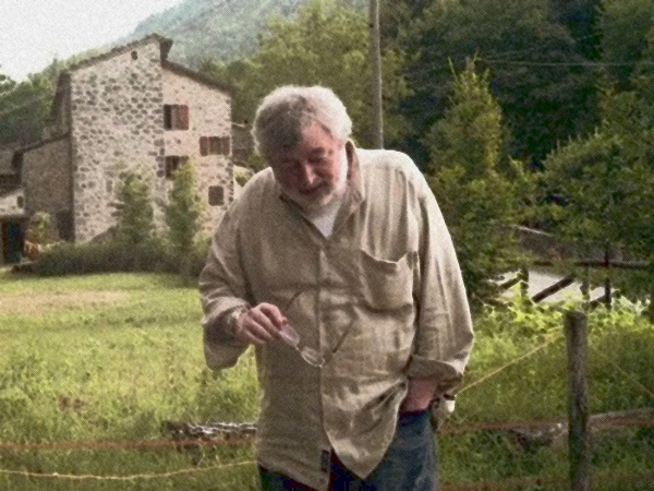 &quot;Il metodo di un cantastorie&quot;: conversazione con Francesco Guccini