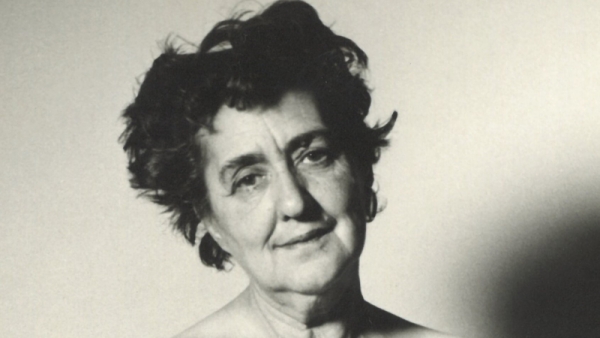 “Oscurità e attesa”: la poesia di Alda Merini